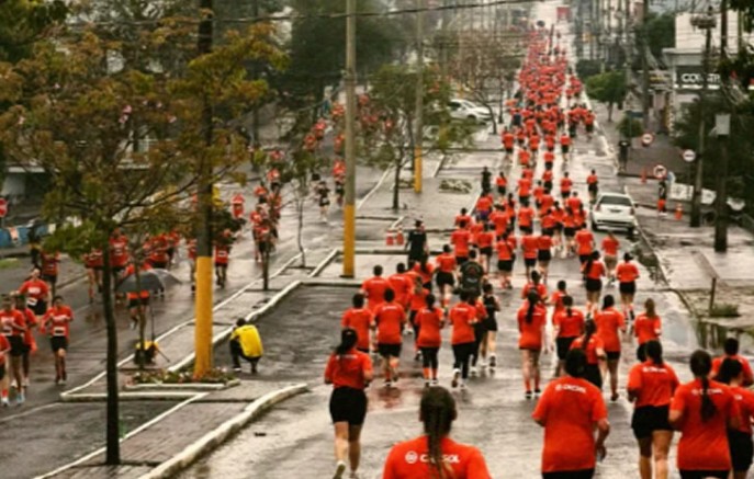 Mais de mil corredores participam da 2ª Corrida Laranja da Cresol