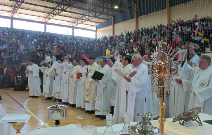 Dia de Corpus Christi é ponto facultativo em Francisco Beltrão e será celebrada Missa no Arrudão