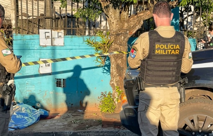 Homem é morto a facadas no bairro Padre Ulrico