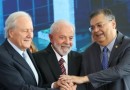 Lula empossa Lewandowski no Ministério da Justiça