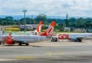 Brasil e Argentina firmam parceria que acaba com limite de voos semanais entre países