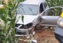 Duas pessoas ficam feridas após colisão entre três veículos na BR-280