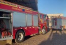 Bombeiros combatem princípio de incêndio em posto de combustíveis