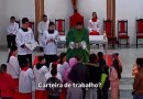 Padre fica sem reação após resposta sincera de criança durante missa no Paraná