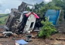 Motorista fica ferido após acidente com caminhão