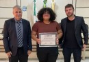 Enxadrista Emanuela Isabele Rodrigues recebe homenagem na Câmara Municipal de Francisco Beltrão