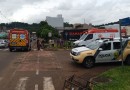 Motociclista e ciclista ficam feridos em colisão na Rua Curitiba