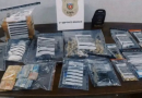 Polícia Civil e Militar apreendem fuzil, drogas e dinheiro durante operação