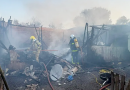 Incêndio destrói casa de madeira no bairro Jardim Floresta