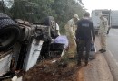BR 280 - Homem morre após carreta perder o controle em curva