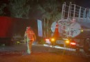 Incêndio em caminhão mobiliza bombeiros na PR-483