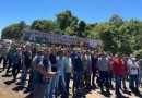 Produtores de leite realizam manifestação pacífica na BR-158 em Rio Bonito do Iguaçu