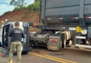Mulher morre e quatro pessoas ficam feridas em grave colisão na PR-180