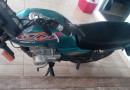 Motocicleta é furtada de residência durante a madrugada no Bairro Pinheirinho