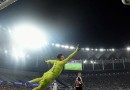 Léo Jardim brilha, e Vasco e Flamengo empatam sem gols no Maracanã