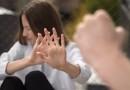 Mulher é agredida após discussão