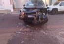 Dois ficam feridos após colisão no Bairro Industrial