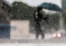 Sábado deve ter pancadas fortes e rápidas de chuva