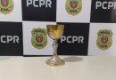 Homem invade igreja, furta cálice banhado a ouro e tenta vender item em ferro-velho, diz polícia