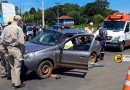 Grave acidente entre carro e van deixa mulher ferida, em Francisco Beltrão