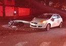 Colisão entre carro e moto deixa mulher ferida no bairro Cristo Rei