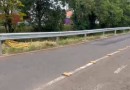 Autoridades instalam Guard Rail às margens do Rio Lonqueador em Francisco Beltrão