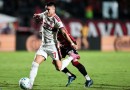 Flamengo é derrotado pelo Vitória no Barradão e encerra a participação na Copa do Brasil