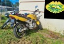 Motocicleta é apreendida após abordagem da PM