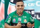 Marreco anuncia Douglas Silva, reforço vindo da Espanha para a sequência da temporada