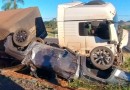 Acidente entre caminhão e caminhonete é registrado na BR-280 em Marmeleiro