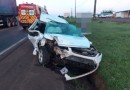 Ultrapassagem termina com colisão entre carro e caminhão na PR 280
