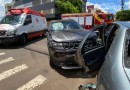 Colisão entre veículos no centro de Francisco Beltrão deixa feridos