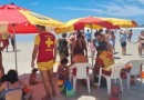 Corpo de Bombeiros salva 15 pessoas após naufrágio de embarcação na Ilha do Mel