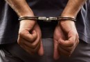 Homem é preso após perseguição policial