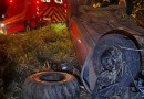 Colisão frontal entre caminhão e Fiat Strada deixa um ferido na BR-280