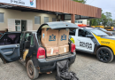 Motorista foge da PM, bate veículo e é preso com 400 pacotes de cigarros contrabandeados