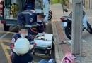 Colisão entre carro e motocicleta deixa mulher ferida no bairro Vila Nova