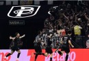 Corinthians vence, se afasta do Z-4 e complica o Palmeiras na luta pelo título