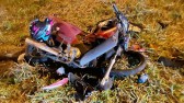 Mulher tem pé arrancado em acidente entre carro e moto; O motorista do carro foi preso por embriaguez