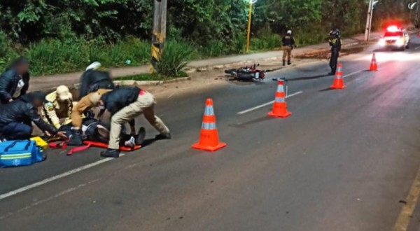 Motociclista fica gravemente ferido em acidente no bairro Guanabara