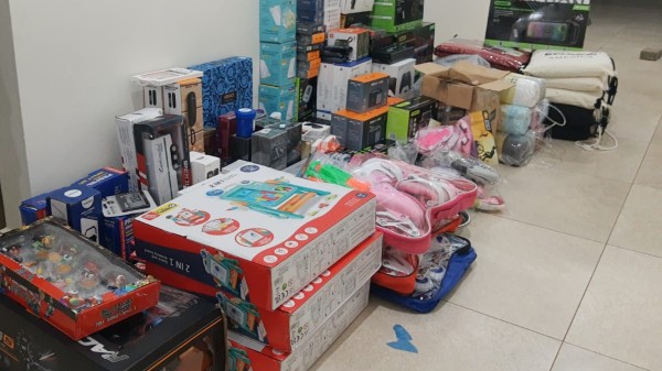 Polícia Militar de Realeza intercepta veículo com diversos itens contrabandeados