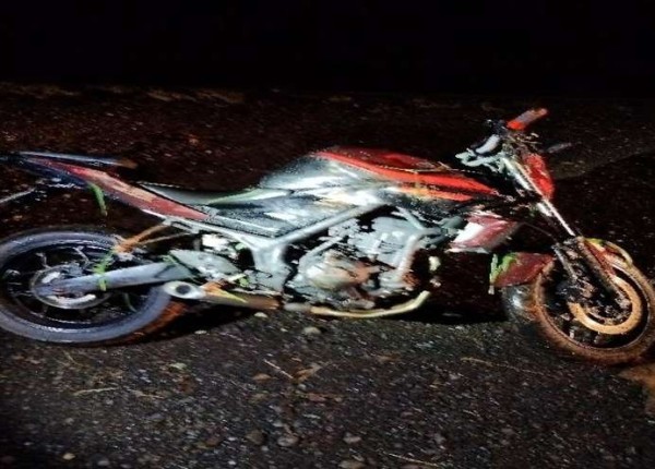 Motocicleta furtada é recuperada e suspeito é preso
