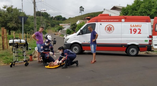 Acidente com moto deixa um ferido no bairro Aeroporto