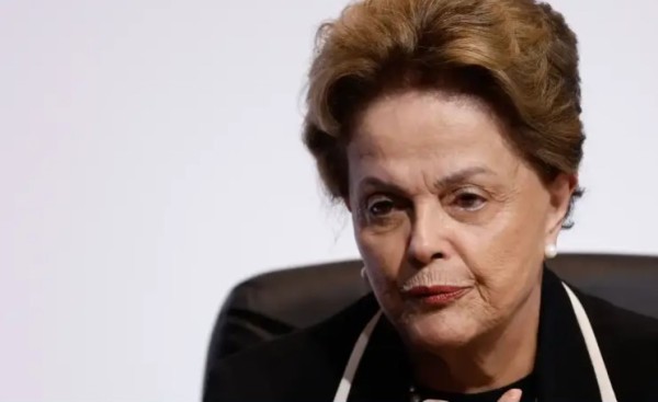 Justiça determina indenização de R$ 400 mil a Dilma por tortura na ditadura