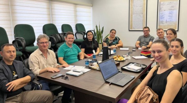 G4 faz reunião de emergência sobre a dengue