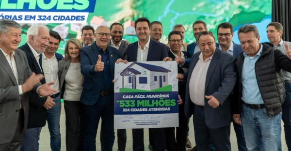 Governador anuncia R$ 533 milhões para construção de casas em 324 municípios