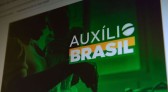 Caixa paga hoje Auxílio Brasil a beneficiários com NIS final 7