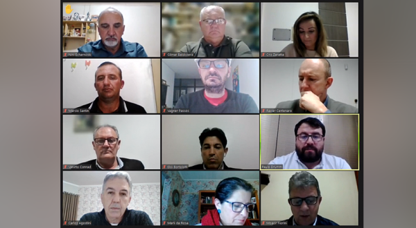 Câmara rejeita projetos que revogariam revisão geral anual de remuneração de servidores