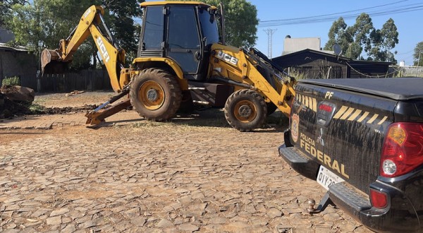 Polícia Federal fecha acessos clandestinos entre Brasil e Argentina