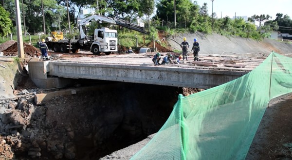 Duas das quatro pontes deverão estar prontas para a Expobel